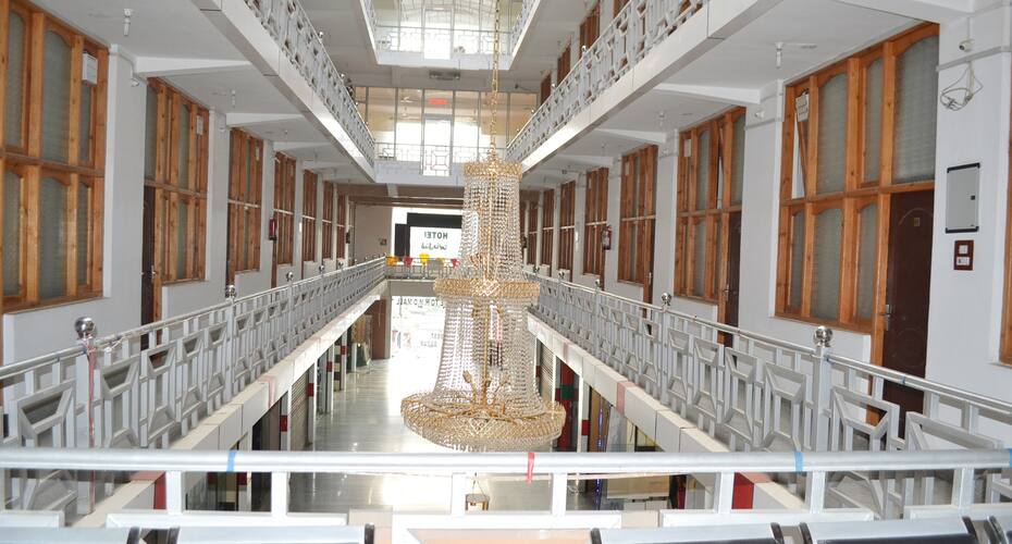 Hotel Shaani Resort, Srinagar 3